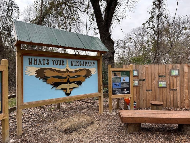 River Legacy Nature Center: Hands-on Discovery