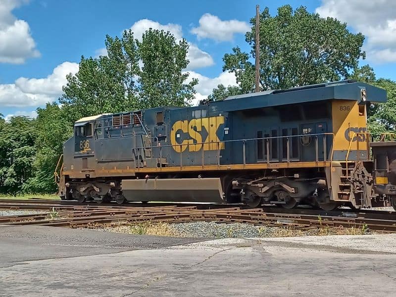 This 5-Acre Rail Park In Ohio Is A Must-See For Train Enthusiasts Nonstop Train Action