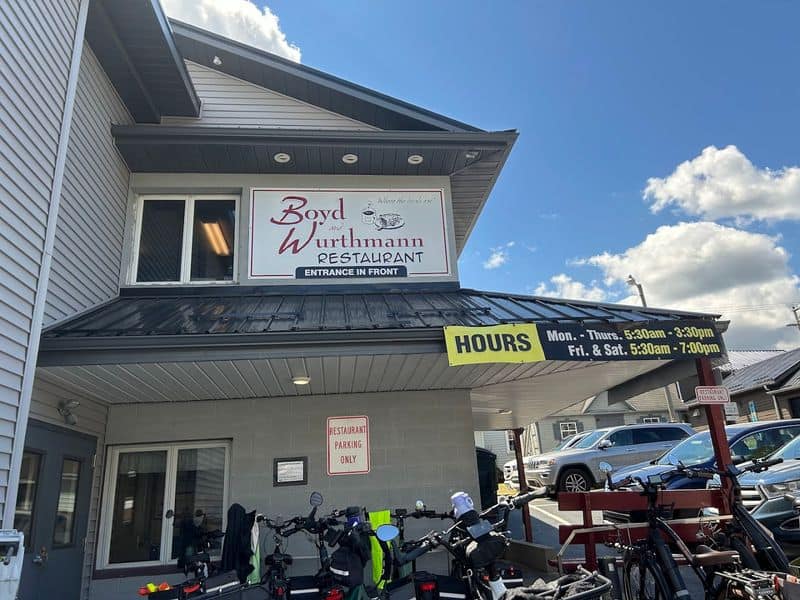 This Amish-Themed Restaurant In Ohio Will Serve You The Best Breakfast Of Your Life Plan Your Visit: Location, Hours, And Tips
