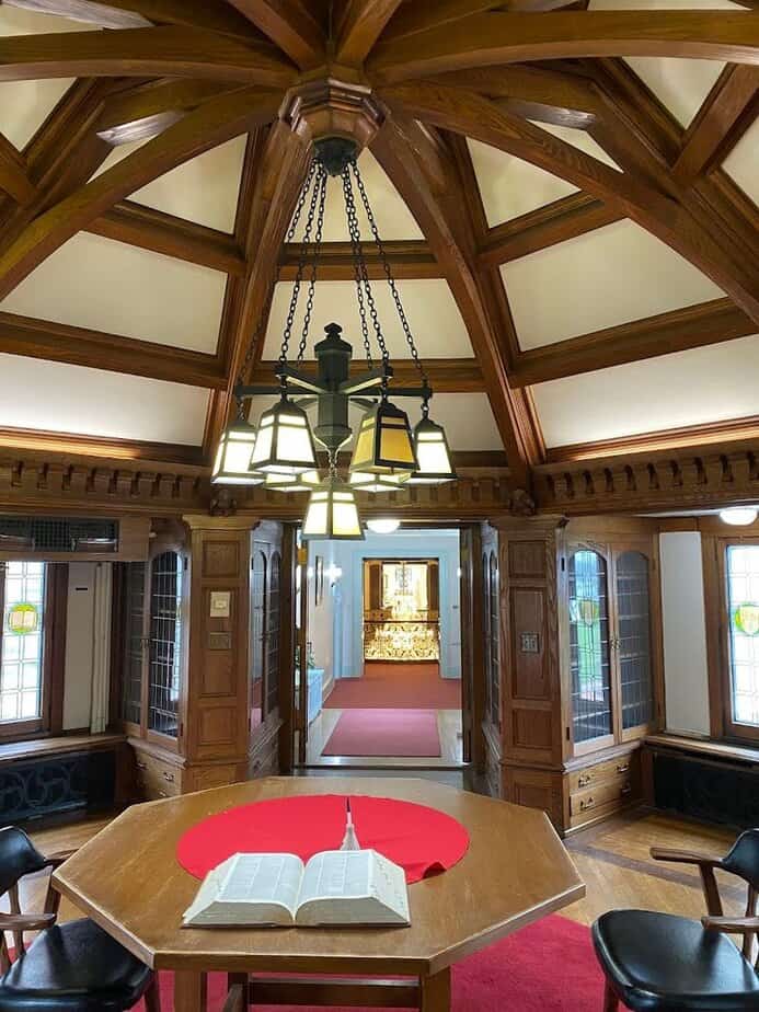 Architectural Highlights Inside