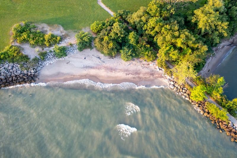 This Beautiful Lake Beach In Ohio Will Make You Feel Like You’re At The Ocean What To Know Before You Go