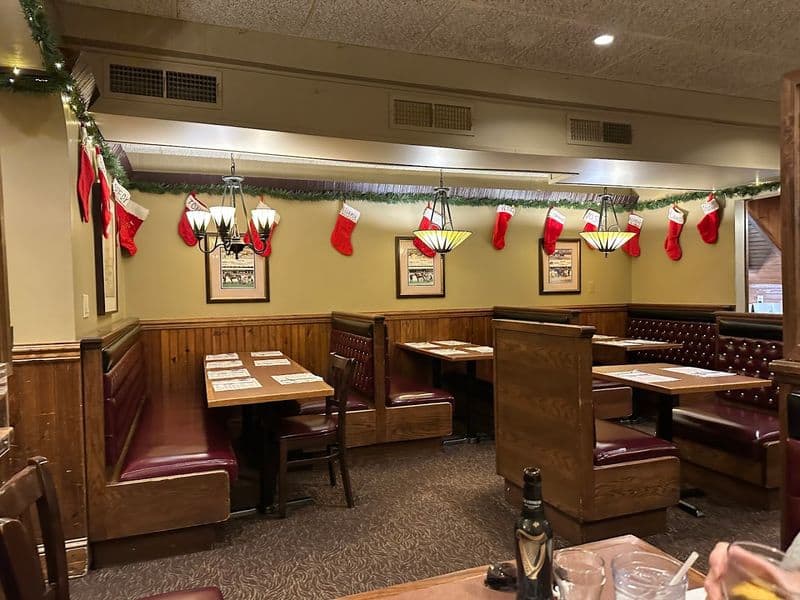 A Freehold Pizza Legend That Still Feels Like Old New Jersey