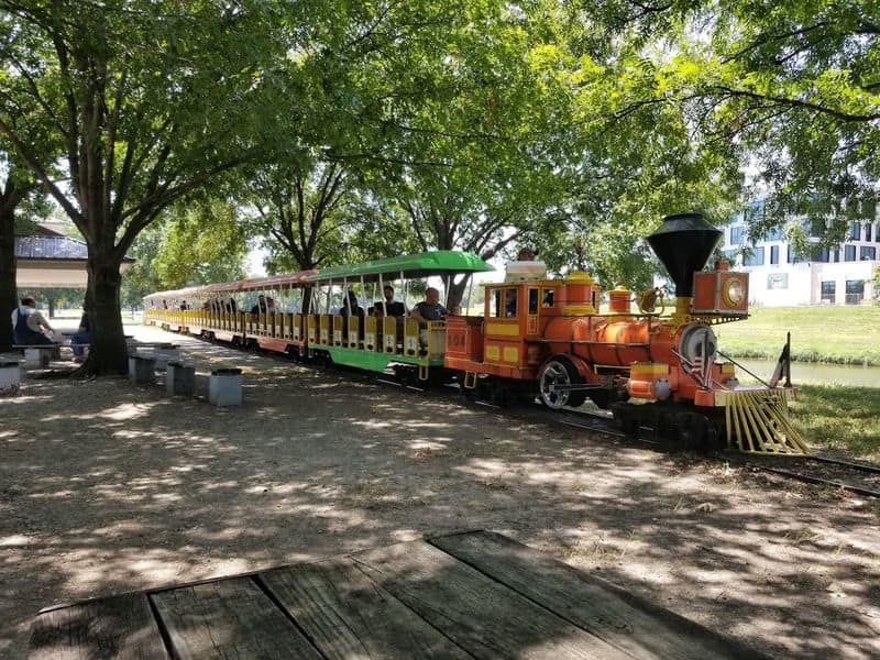 Midway Snack Stop Essentials