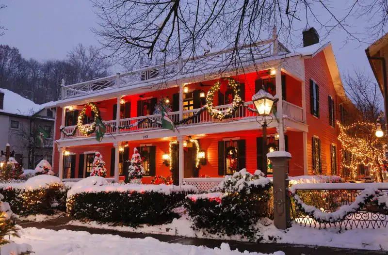 This Dreamy Ohio Town Will Make You Feel Like You’re In A Hallmark Movie Snowy Nights and Holiday Magic