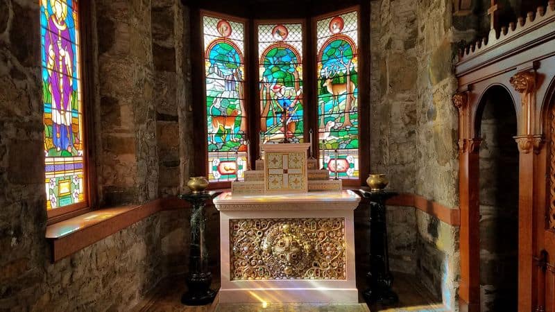 How Louis Comfort Tiffany Helped Turn a Tiny Chapel Into a Masterpiece