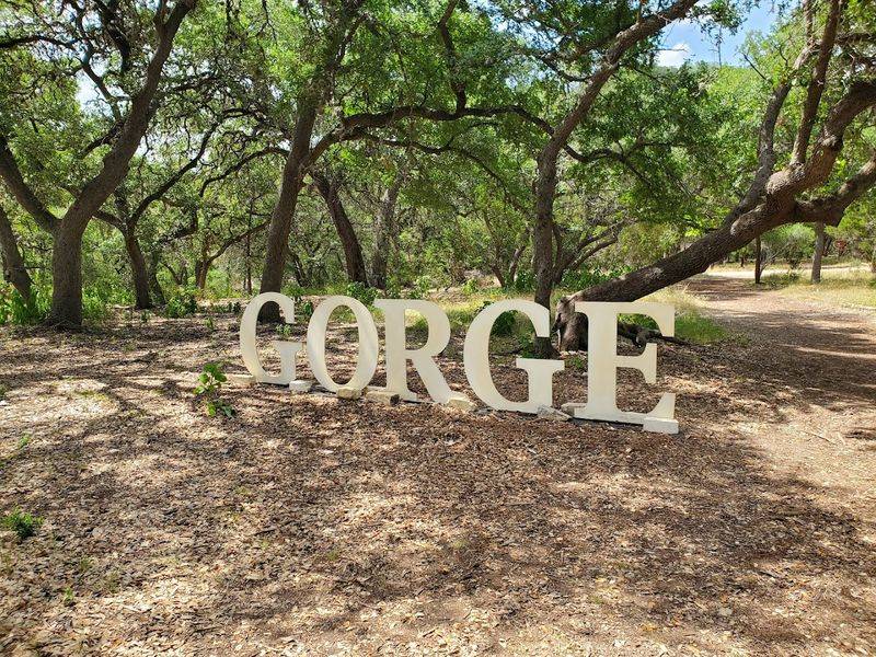 Guided Gorge Tour Highlights