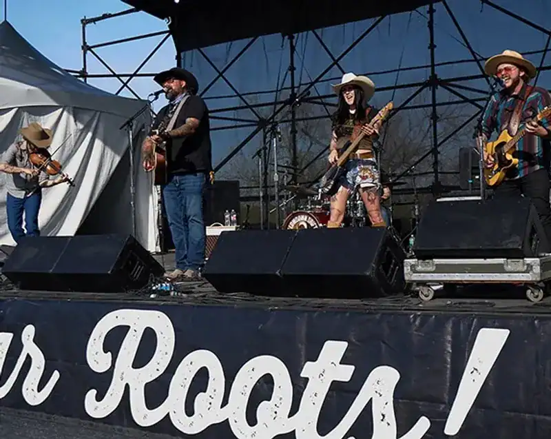 Stay for the Show: After-Rodeo Concerts