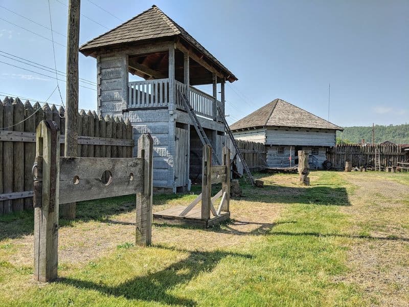 This Little-Known Ohio Fort Feels Like A Real-Life Time Machine To The Year 1786 Family Fun at Fort Steuben Park