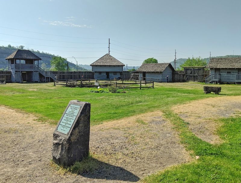 This Little-Known Ohio Fort Feels Like A Real-Life Time Machine To The Year 1786 Plan Your Visit and Hours