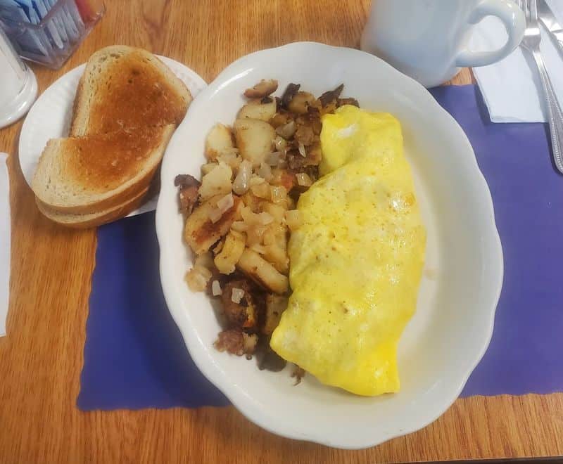 What to order when you finally grab a table at Lucille&rsquo;s