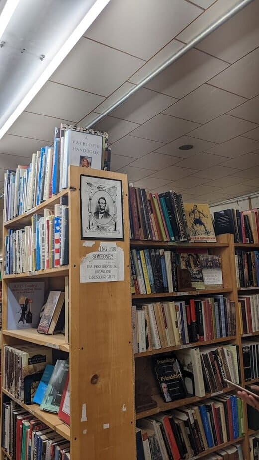 This Massive 3-Story Texas Bookstore Is Every Book Lover’s Fantasy Rare and Collectible Room