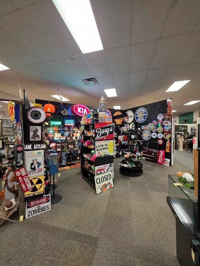 This Massive Antique Store In Ohio Is A Labyrinth Of Rare Collectibles And Treasures Vintage Vinyl And Stereo Gear