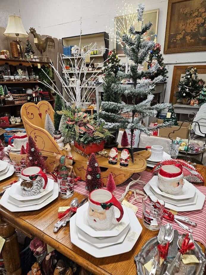 Seasonal And Holiday Treasures