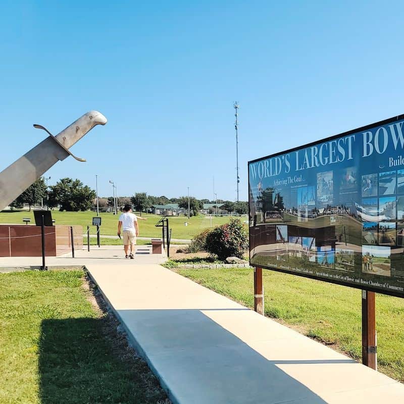 Why Bowie Texas Built A Giant Knife