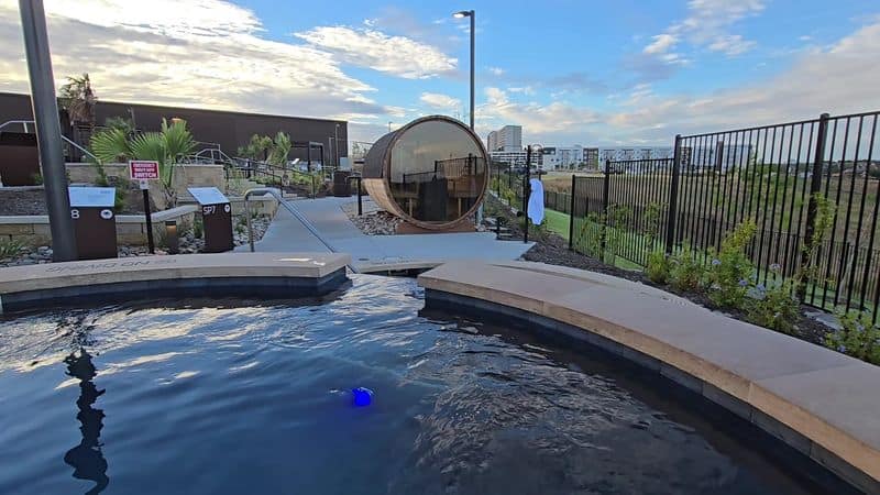 This New Texas Resort Lets You Soak in Pools Inspired by Iceland and Japan Icelandic Contrast Circuit