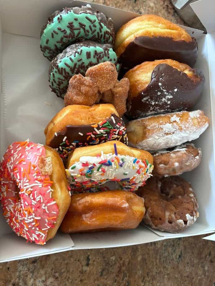 This Old-School New Jersey Bakery Has the Best Donuts In the Whole State What makes these classic donuts stand out from trendier bakeries