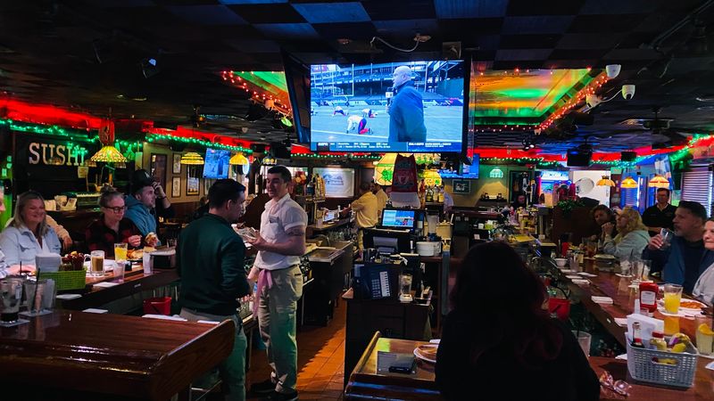 The Old-School Irish Tavern Vibe That Makes It Even Better