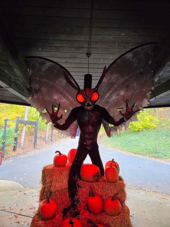 This Outdoor Theater In Ohio Brings History To Life Under The Stars Seasonal Thrills: Haunted Mountain