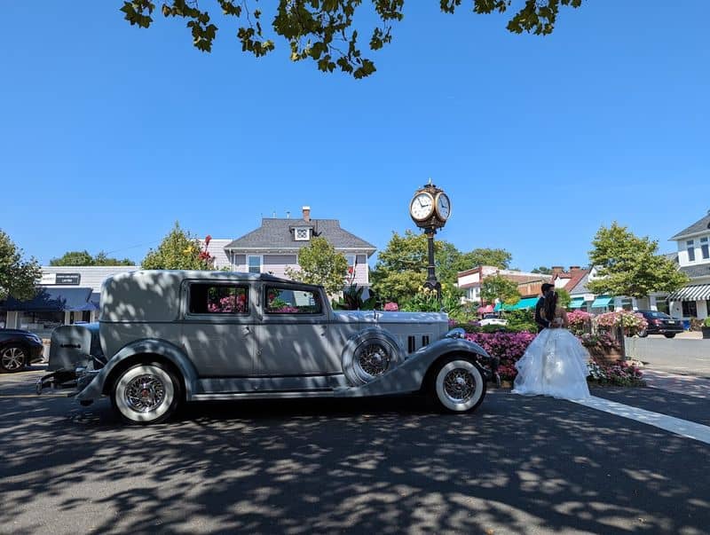 The Downtown Shops and Cafes That Still Feel Warm and Personal