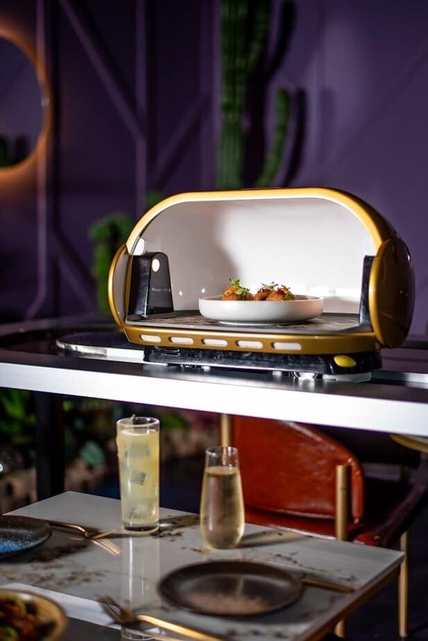 Rocket Runners: Dinner On A Track