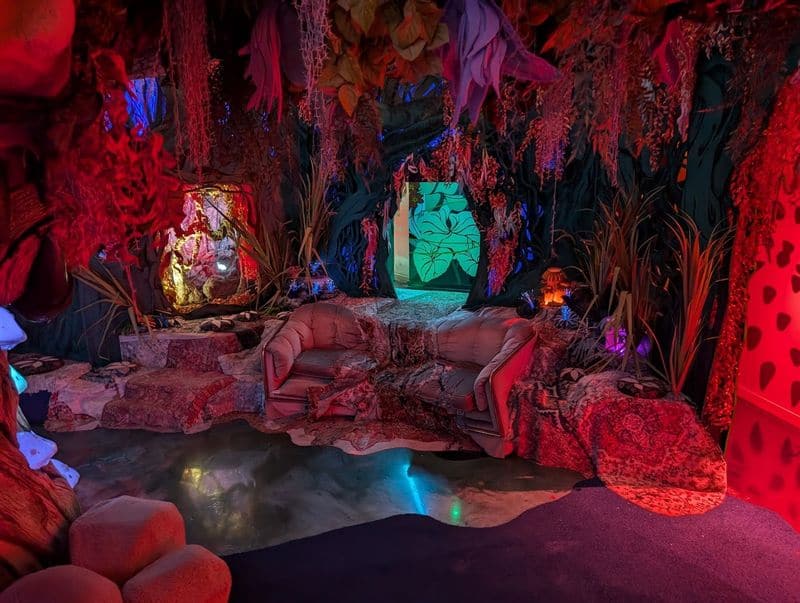 Finding the Hidden Story