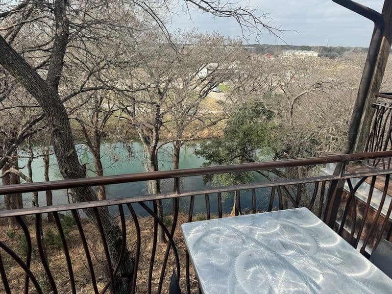 Riverfront Views and Rustic Atmosphere