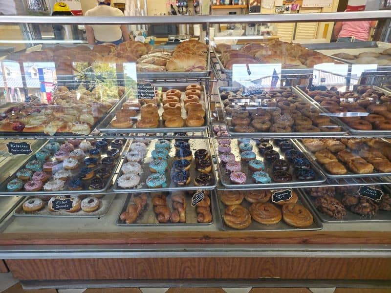 Legendary Donuts and Pastries