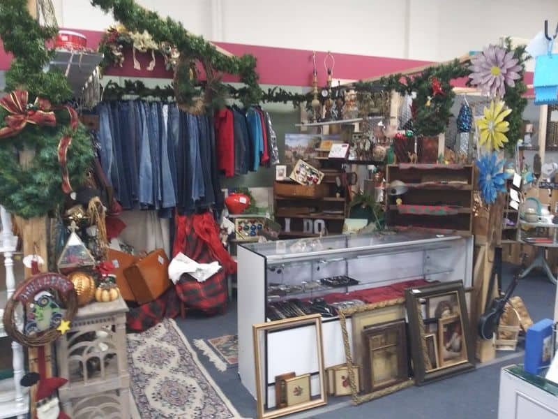 This Texas Flea Market Inside a Chicken Coop Is Packed With Hidden Treasures First Look: The Coop Experience