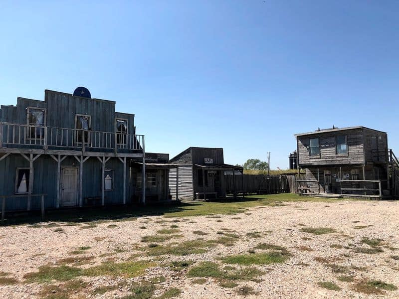 This Texas Ghost Town Delivers Real Chills—All for a Truly Heartwarming Cause The Mine Maze Challenge