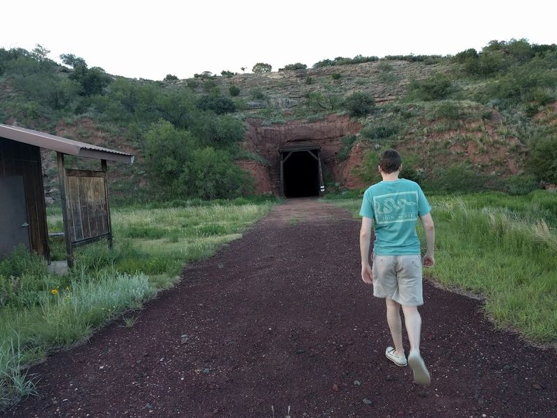 This Texas Hike Leads Through a Tunnel So Dark You Can’t See a Thing Finding the Trail and First Impressions