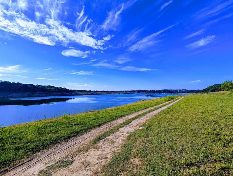 This Texas Park Turns Into a Bluebonnet Paradise With Stunning Lake Views Fishing Spots Along The Shore