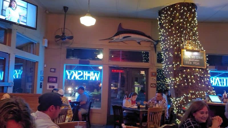 Under the Oak: Atmosphere and Soundtrack