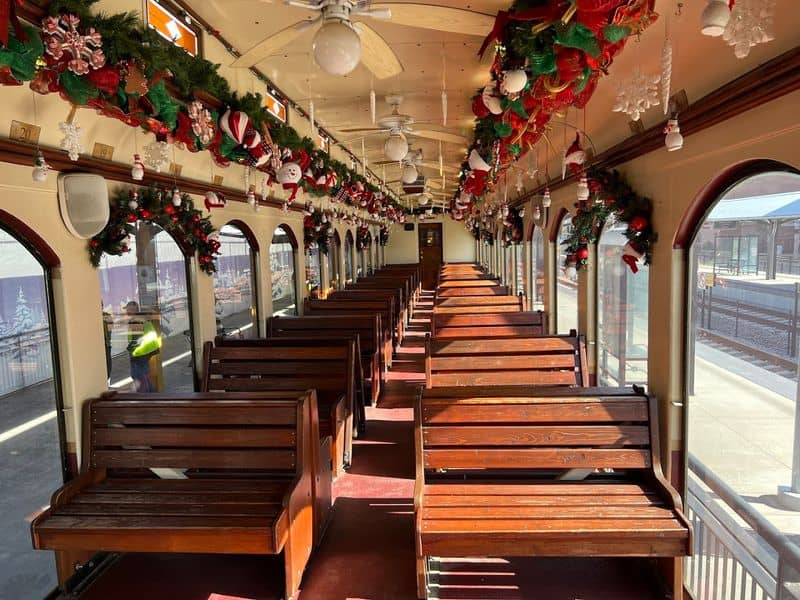 This Texas Train Ride Turns a Simple Day Into a Timeless Experience Choosing Your Seating Class