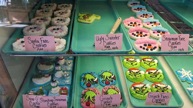 Old School Tea Cookies And Iced Classics