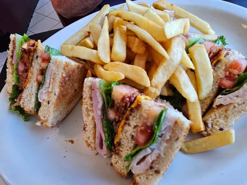 The Club Sandwich That Locals Split