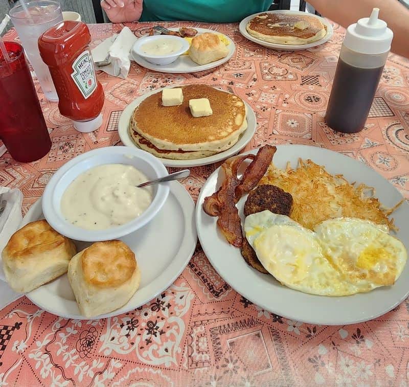 Breakfast that Fills the Table