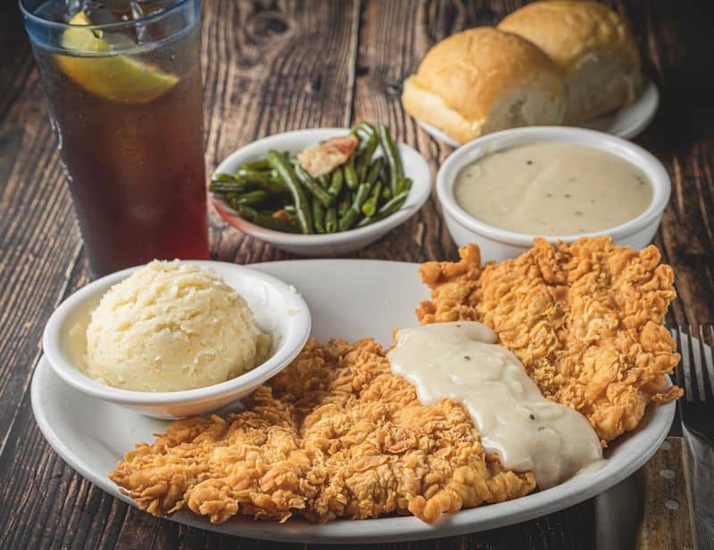 We Tracked Down the Most Delicious Chicken Fried Steak in Texas That Creamy Country Gravy