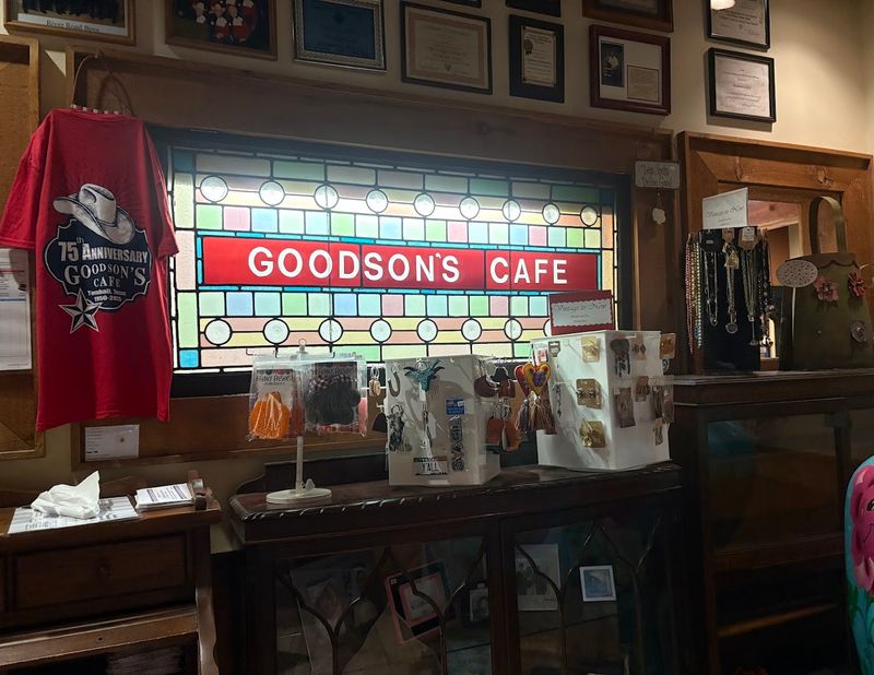 We Tracked Down the Most Delicious Chicken Fried Steak in Texas Plan Your Visit