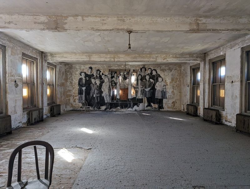 Why This Abandoned Hospital in New Jersey Feels Too Creepy to Visit Solo The Tragic History That Gives This Place Its Haunted Reputation