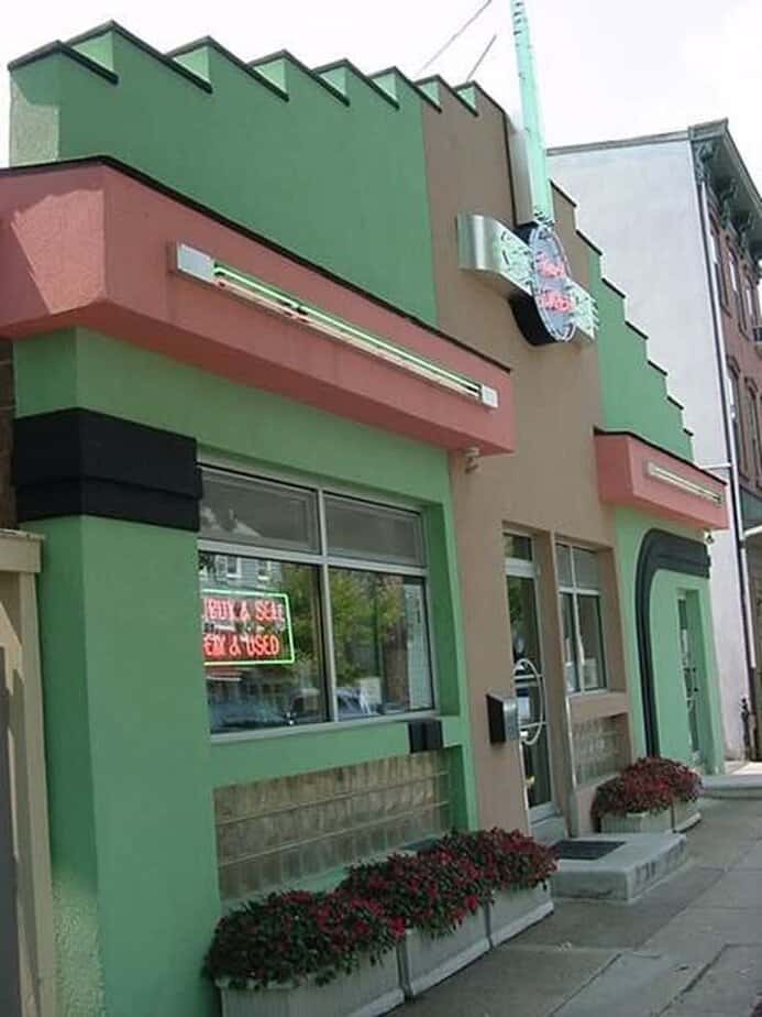 The kind of independent music store the internet cannot replace