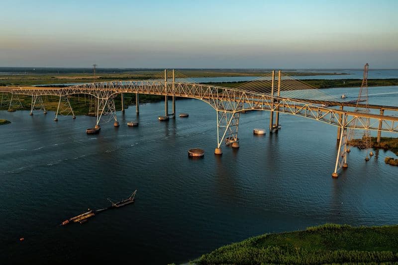 Low Rails, High Heart Rate