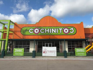 first ever los cochinitos in the us is now open in texas and its nothing like you expect