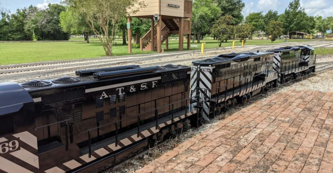 free train rides splash pads playgroundsthis park has it all