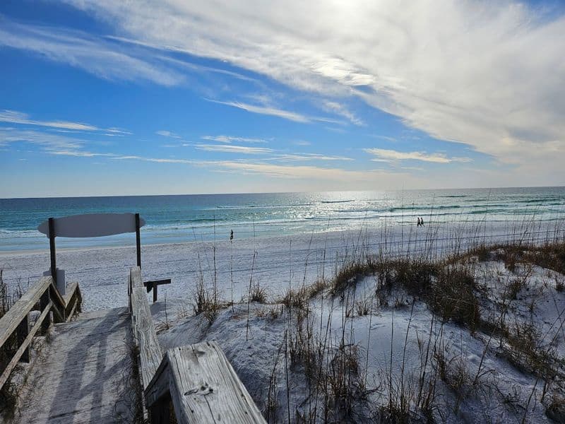 This Florida Beachfront Restaurant In Destin Is the Definition of Laid-Back Perfection