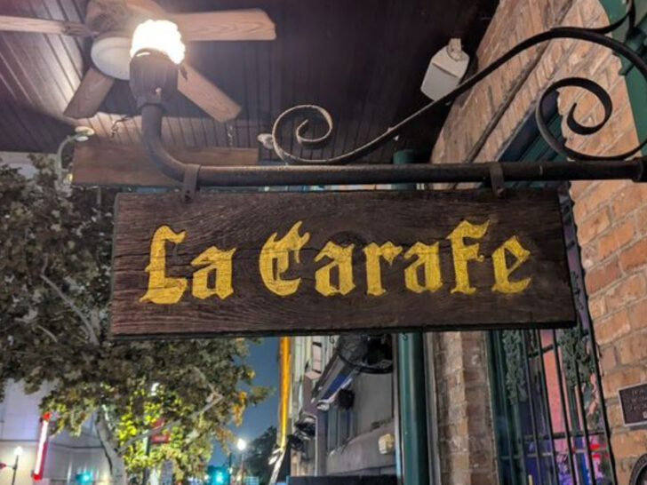 Inside a Texas Bar Where Ghost Stories Never End