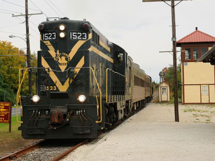 One of New Jersey&rsquo;s Most Relaxing Day Trips Happens on a Vintage Train