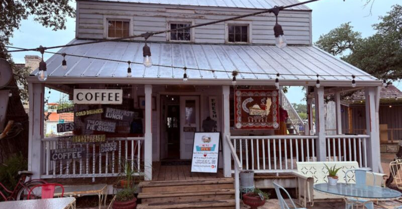 The Adorable Texas Pie Shop Known For Legendary Slices And Hill Country Charm