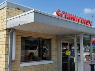 the best chocolate peanut butter pie in ohio is hiding inside this cozy diner