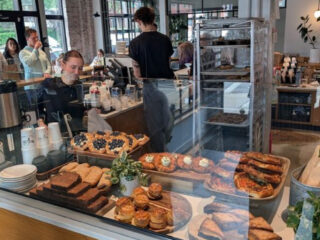 the charming cafe in ohio that secretly serves ohios best cinnamon roll