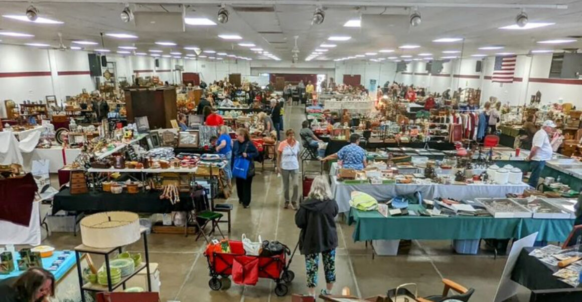 the enormous flea market in ohio that bargain hunters claim takes all day to explore